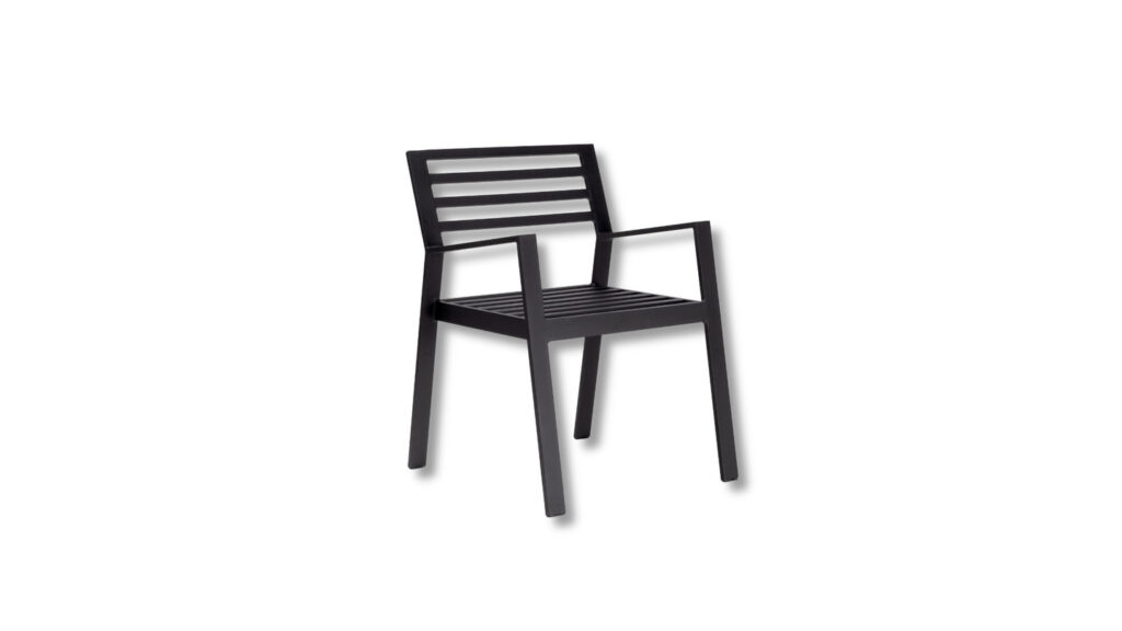 cadeira troya com braco pavia.jpg