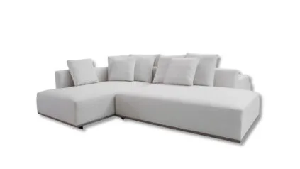 sofa leggo pavia.jpg