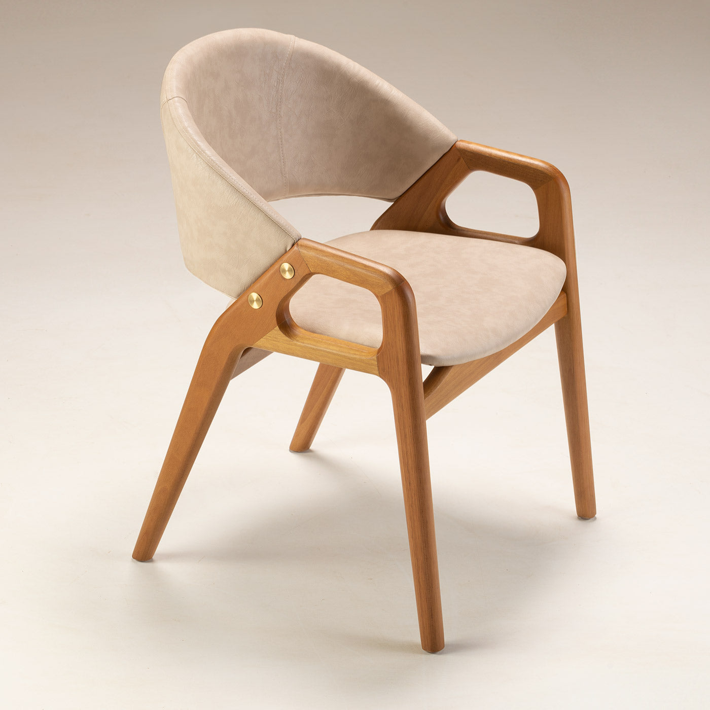 Cadeira Eclipse 2.jpg