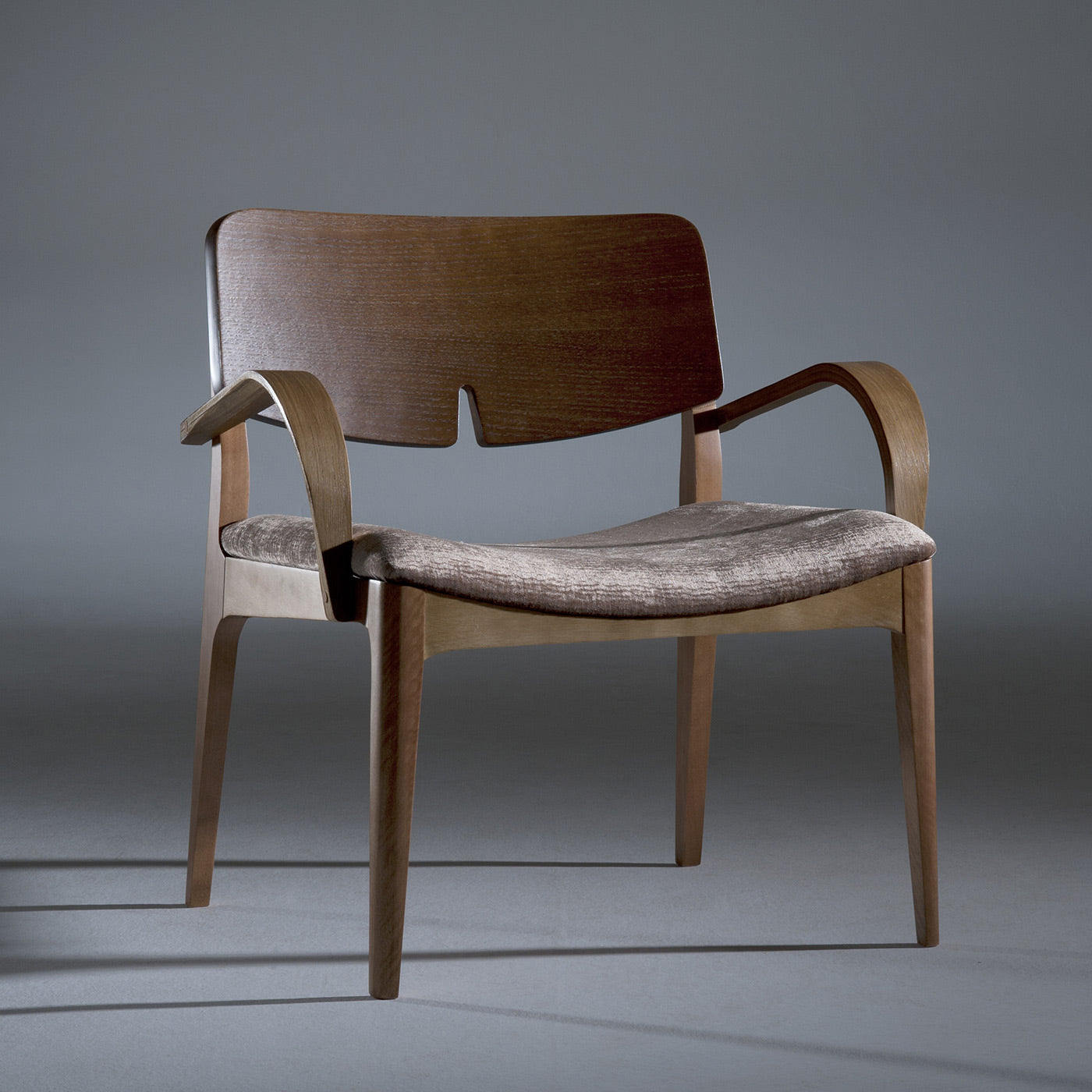 Poltrona Fixa Brisa Encosto Lamina.jpg