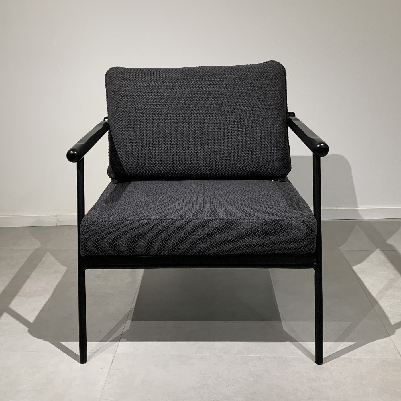 Poltrona Fixa Carino.jpg