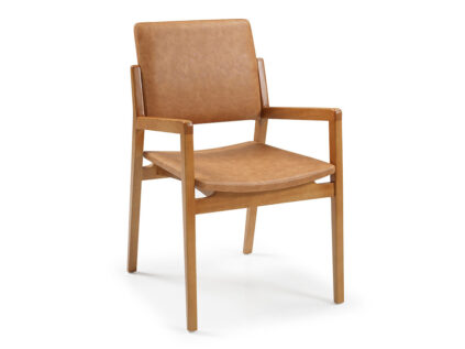 cadeira norin com bra os.jpg