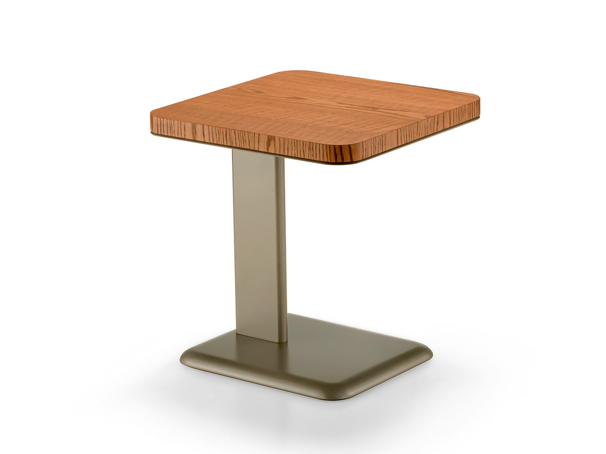 mesa lateral quadratto.jpg