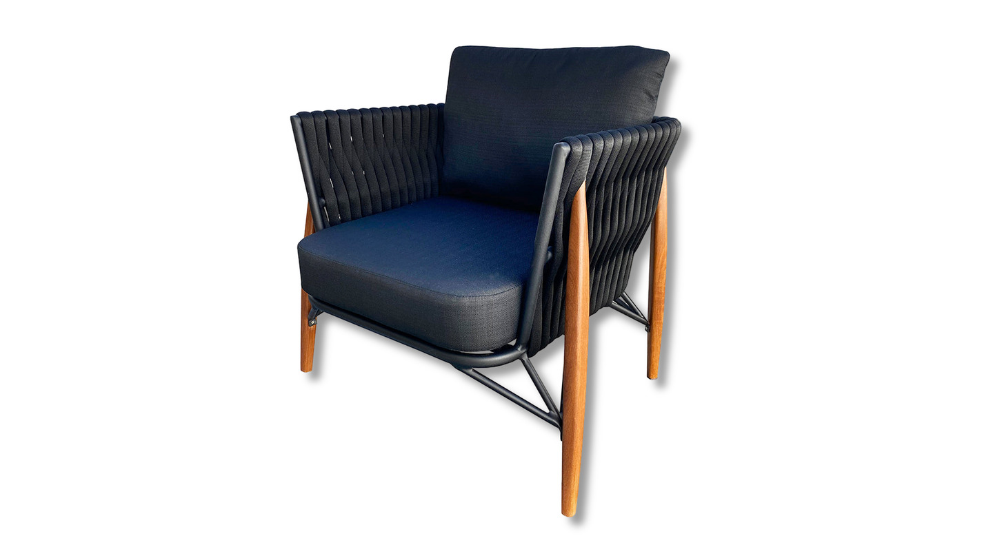 poltrona tara pavia.jpg